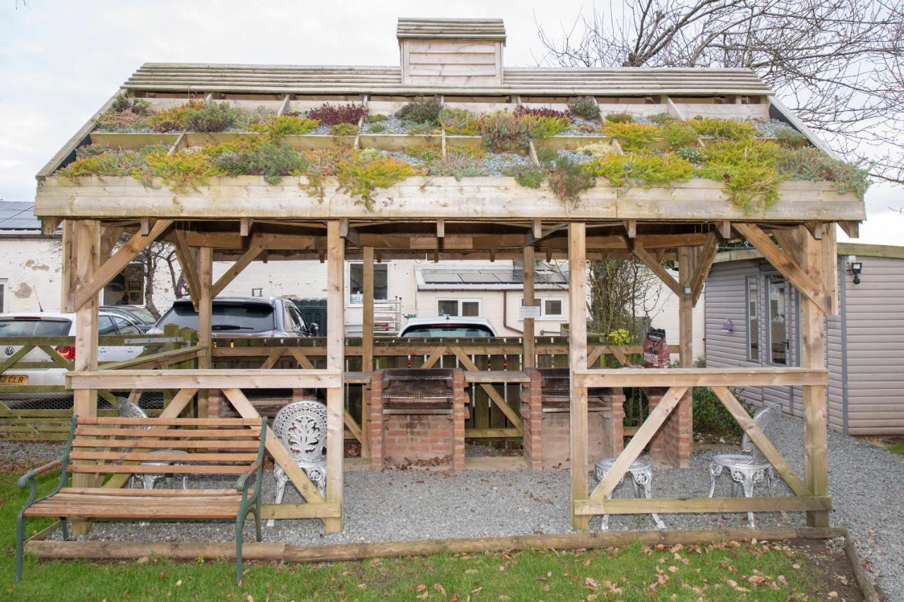 شقة Seaways Glamping, Copper Beech Driffield المظهر الخارجي الصورة